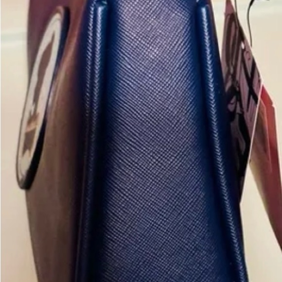 DANI By Danielle Nicole Navy Blue Cinderella purse handbag shoulder bag NWT - Picture 3 of 8